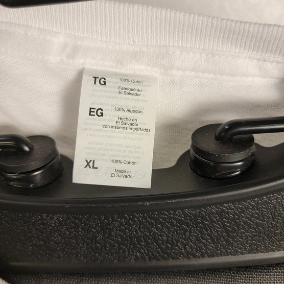 Keep It Simple White Flower And Butterfly  Graphic T-Shirt Size XL - Picture 3 of 5